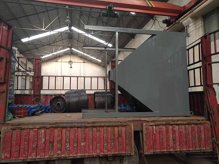 皮帶運輸機發貨，請深圳夏總查收！